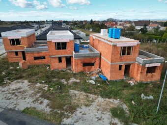 NEO – Atraktívny nízkoenergetický rodinný dom Šúrovce - 4