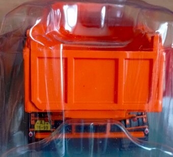 Tatra 813 S1 8x8 OSEMKOLA 1:43 - 4