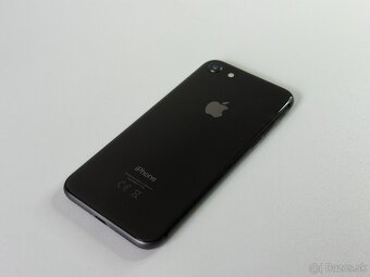 PREDAM/ VYMENIM IPHONE 8 64GB/ TOP STAV/ OCHRANNE SKLO - 4