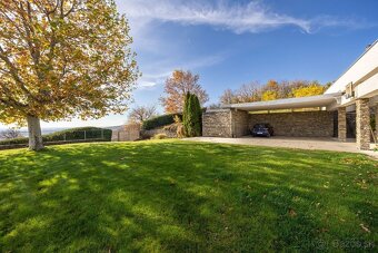 Exkluzívna VILA s panoramatickým výhľadom v Svätom Jure- 5 - 4