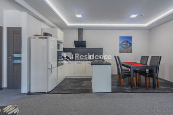 Priestranný apartmán s terasou na predaj – len 100 m od aqua - 4