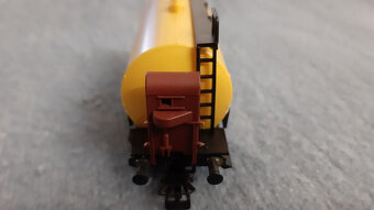 Vláčiky - cisterna MINOL PIKO H0 - 4