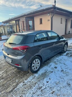 Hyundai i20 - 4