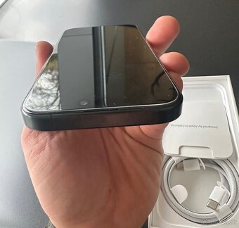 iPhone 15Pro 256GB - 4