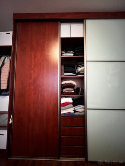 Vstavaná skriňa - 4