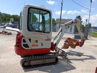 Minibager Takeuchi TB216 - 4