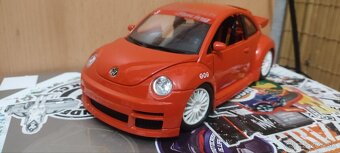 Modely Bburago maisto 1/18 - 4