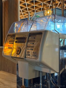 Kávovar Nuova Simonelli PRONTOBAR AD 2 – TOP STAV - 4