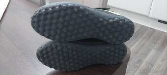 Chlapčenské tenisky na umelú trávu - 4