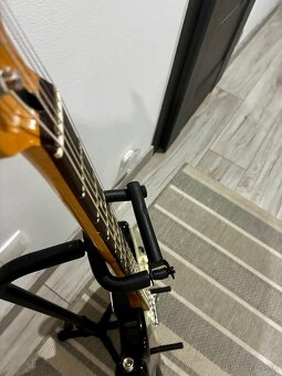 Fender Stratocaster MIM + platené púzdro Fender - 4