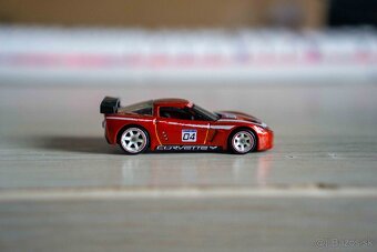 Rozbalene HotWheel autíčka - 4