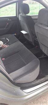 Predam Peugeot 607 na diely - 4