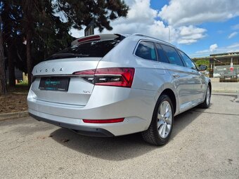 Predám Škoda Superb Combi 2.0 TDI SCR Style 4x4 DSG - 4