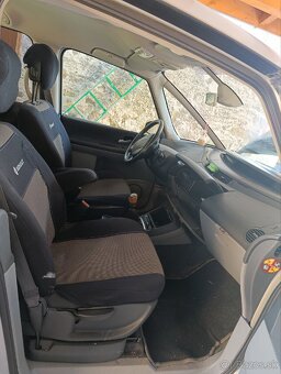 Renault Espace 2006, 7 miestny MiniVan - 4
