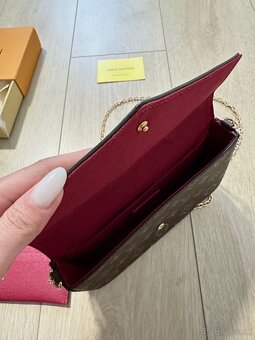 Kabelka Louis Vuitton - 4