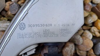 Predné smerovky - VW PASSAT B6 3C - 4