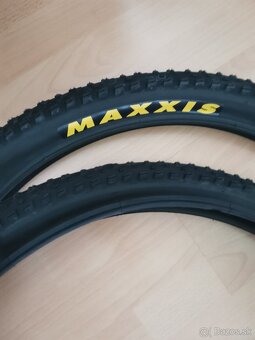 2x plášť Maxxis Rekon 27.5 2.25 - 4