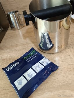 Pákový kávovar Delonghi - 4