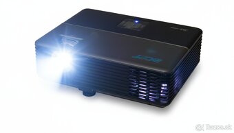 prjektor Acer P528 - 4