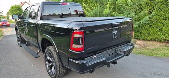 DODGE RAM 1500 5,7 HEMI BLACK LIMITED 80 000km - 4
