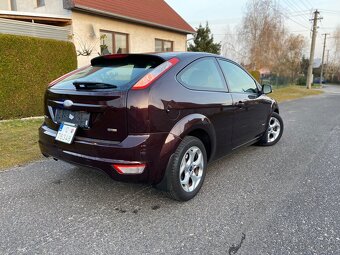 Ford Focus coupe - 4