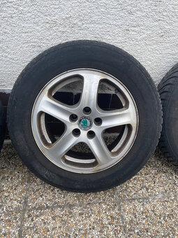 Kolesá 5x100 s celoroč. pneu 195/65 R15 zo Škoda Octavia I - 4
