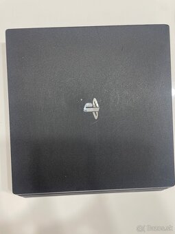 Playstation 4 pro - 4