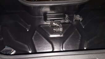 CFmoto predny kufor - 4