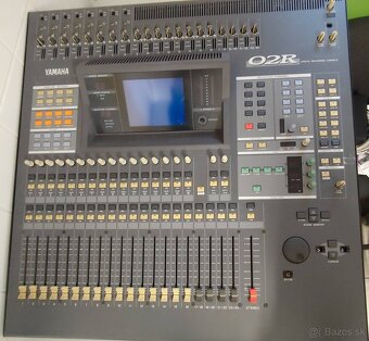 Predám digitálny mixážny pult Yamaha 02R - 4
