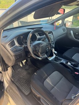 Kia ceed 1.6 Crdi 94kw - 4