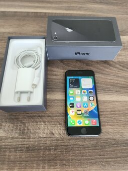 Iphone 8-64GB - 4