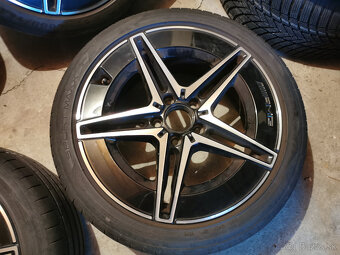 Mercedes Benz C (W206) - orig. 18" AMG alu s letnými pneu - 4