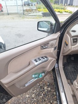 Rozpredam kia sportage 2.0 crdi - 4