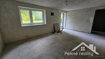 Predaj rodinného domu s garážou vo Zvolene - mestská časť Mô - 4