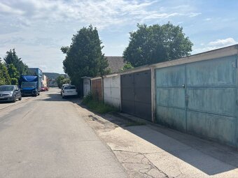 Na predaj zrekonštruovaná garáž s jamou – Trenčín, Legionár - 4