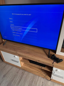 Playstation 4 PRO 1TB, 2x Dualshock a 3 hry - 4