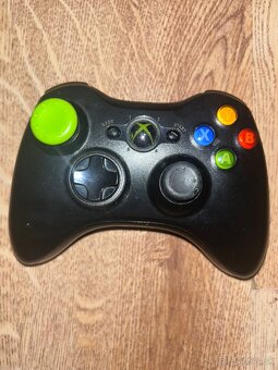 Predám hernú konzolu + príslušenstvo - 4