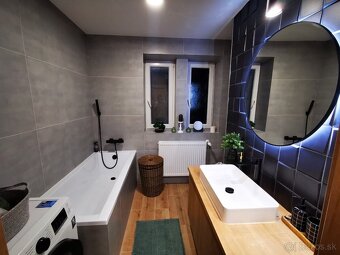 Prievidza -St.sidlisko 2,5izb.byt prenajom - 4