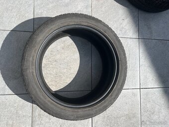 245/45 r19 zimne - 4
