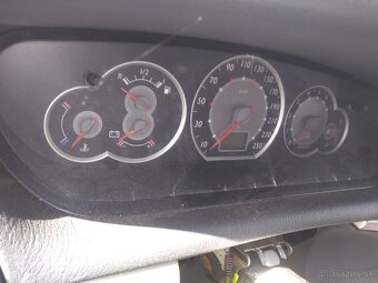 Citroen C5 na náhradné diely rok výr.2004 - 4