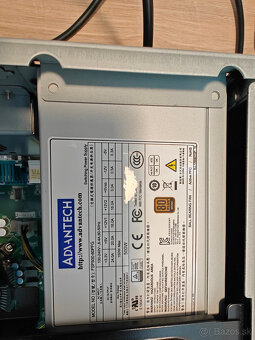Predám PC v skrinke do racku 4u - 4