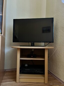 Stolík pod televízor - 4