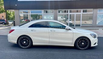 Mercedes Benz CLA 180 - 4