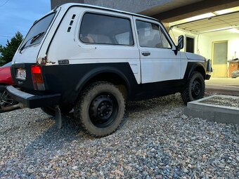 Lada Niva - 4