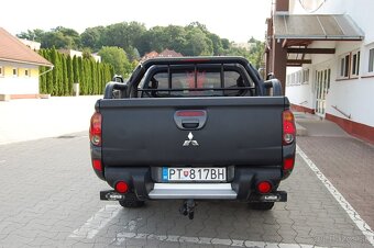 Mitsubishi L 200 - 4