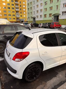 Peugeot 207 - 4