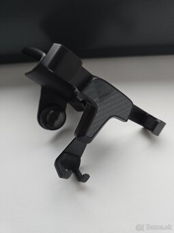 Držiak na telefón do auta na Mazda3 2019 - 4