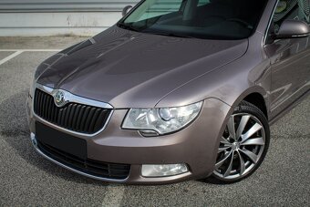 Skoda Superb 2.0 TDI DSG - 4