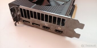 Sapphire Pulse Radeon RX 560 4GB GDDR5 - 4