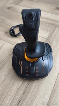 HOTAS Thrustmaster T.16000M Flight Pack 2960782 - 4